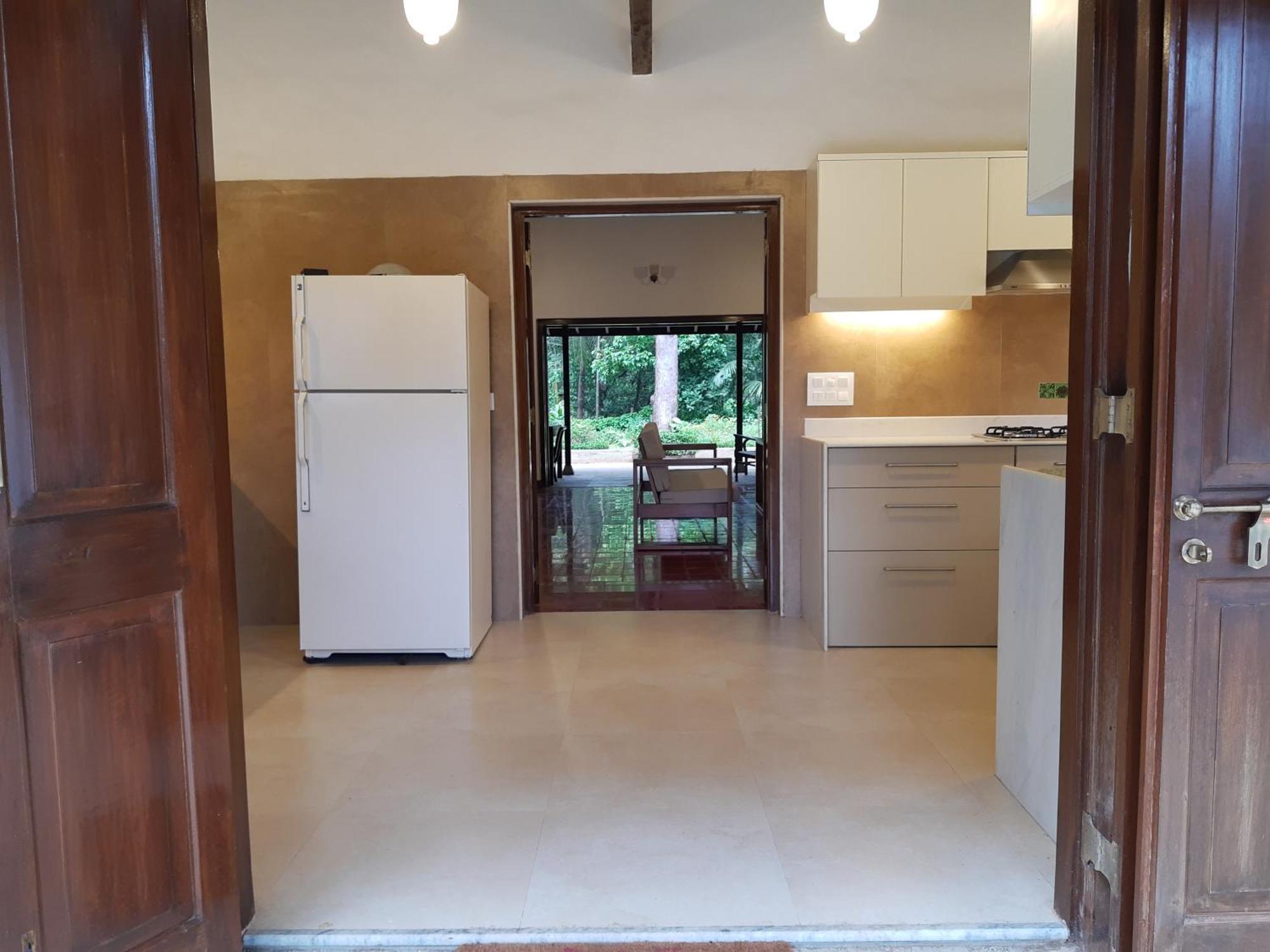 נגאון Banyan House - Luxurious 4 Bedroom Villa On One Acre, Near The Beach מראה חיצוני תמונה